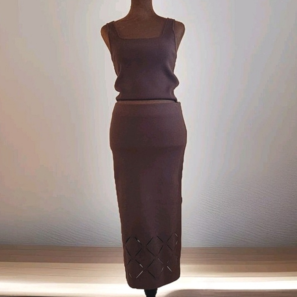 New HOUSE OF HARLOW 1960 X Revolve  Brown MIDI Skirt and Crop Top 2 piece set
